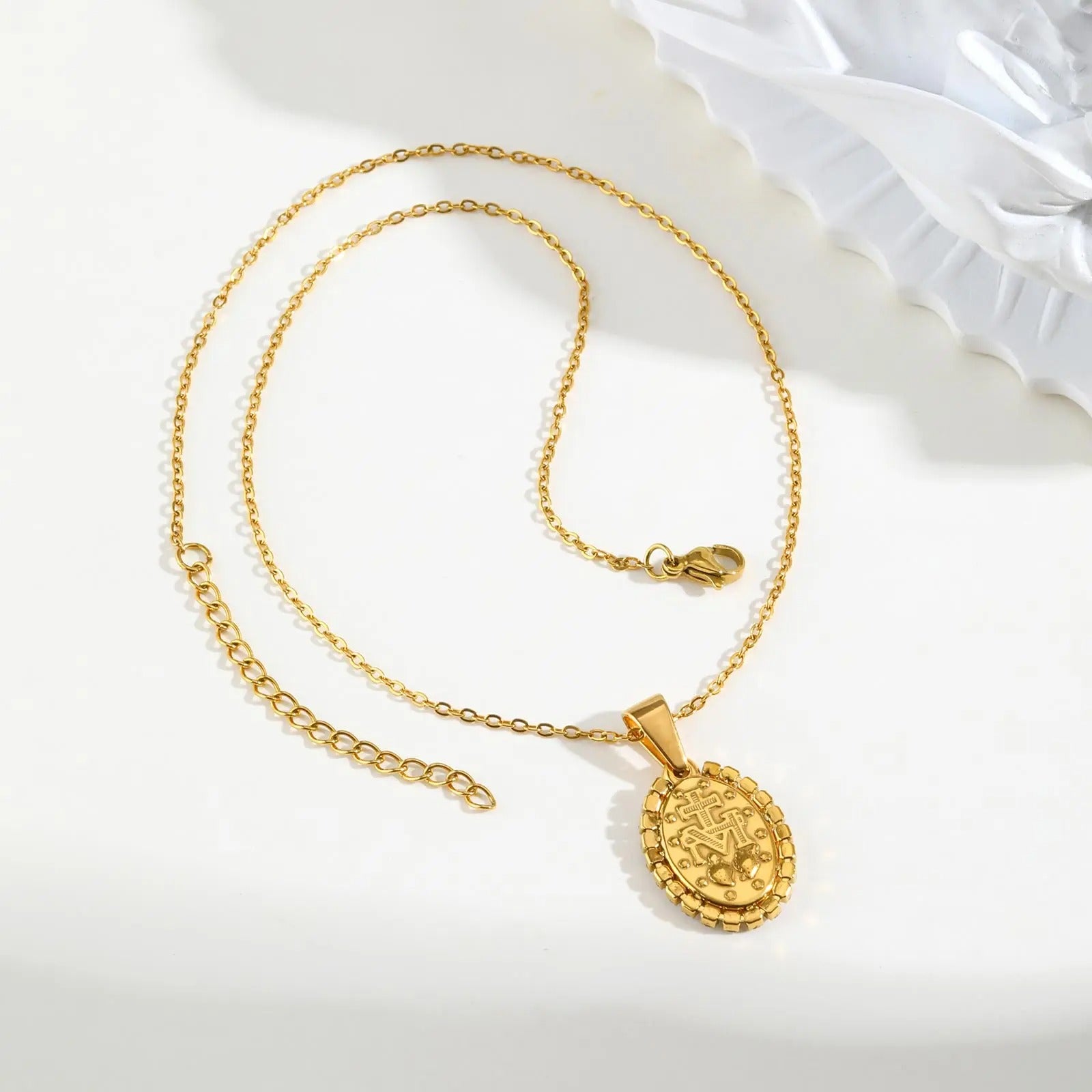 Escapulário Nossa Senhora Cravejado Luxo 40-45CM