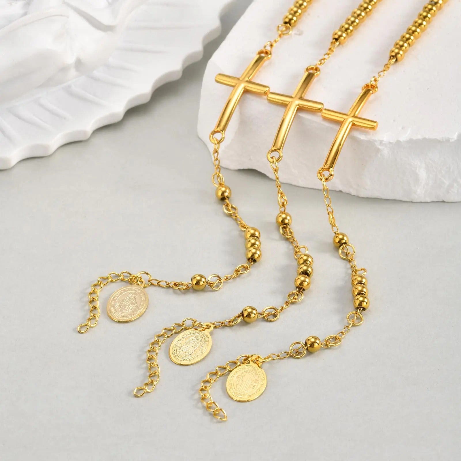 Pulseira Fé Dourada com Medalhinha