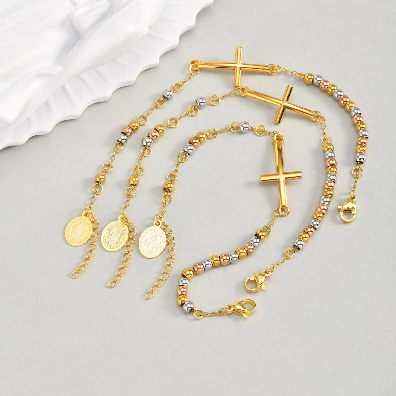 Pulseira Fé Dourada com Medalhinha